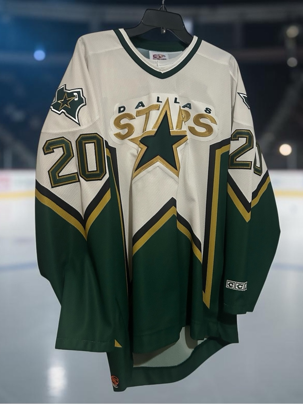 Dallas Stars Eddie Belfour Jersey Size Large - Picture 2 of 9